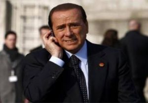 BERLUSCONİ DEN YENİ BOMBA: