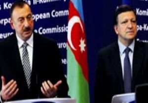 ALİYEV BRÜKSEL’DEN TEHDİT ETTİ: BİZ DE POLİTİKAMIZI YENİ GERÇEKLERE UYARLAYACAĞIZ!