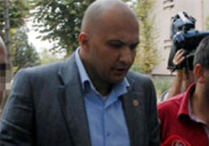 “DİRENEN TEK ADAM BAYKAL’DIR! ESKİ ÜLKÜCÜ BAŞKAN ARTIK BAYKALCI!