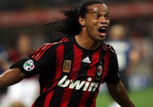 Fenerbahçe den Ronaldinho Sürprizi