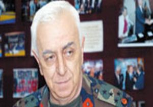 Hakimevinde Sürpriz Zirve
