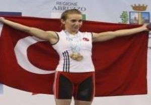 65 Madalyanın 29 u Bayanlardan