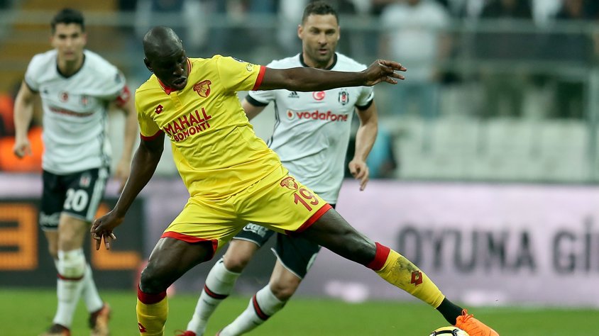 Göztepe den Demba Ba açıklaması