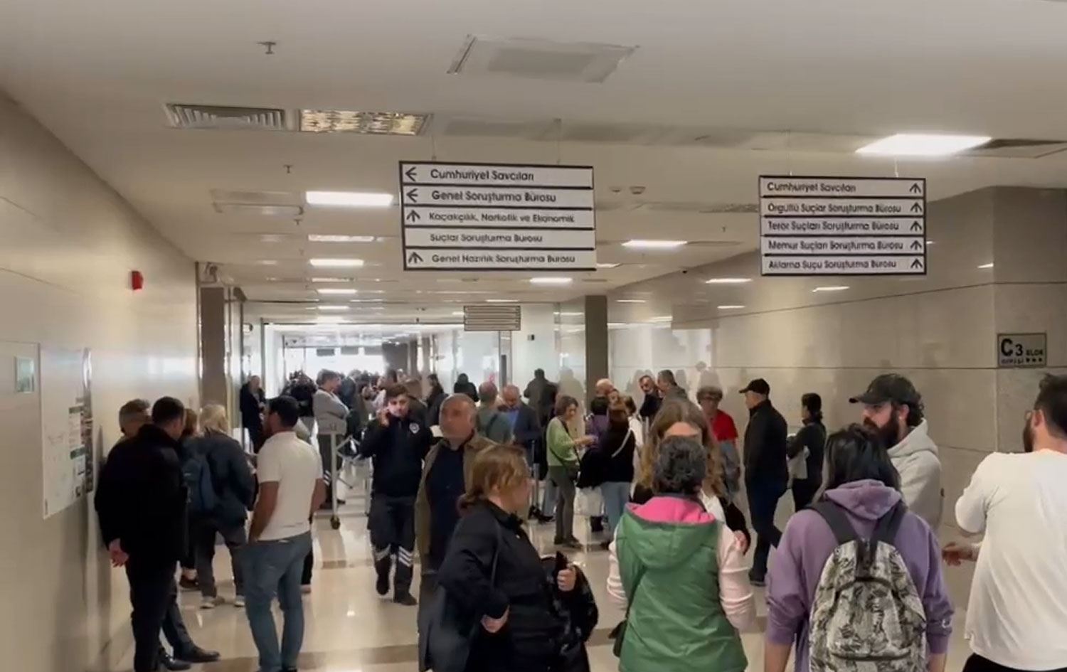 1 Mayıs için Taksim çağrısı yapan 13 kişi tutuklandı