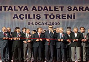 ERDOĞAN DAN GÖVDE GÖSTERİSİ