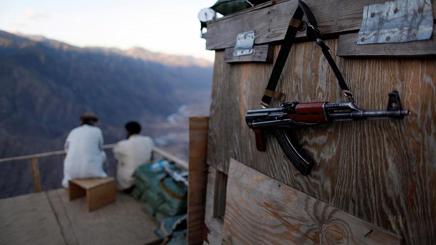 Taliban, karakola saldırdı: 26 ölü