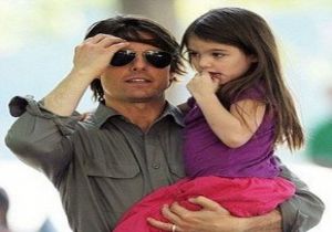  Tom Cruise un Kızı Suri nin Koruması Sapık Çıktı!