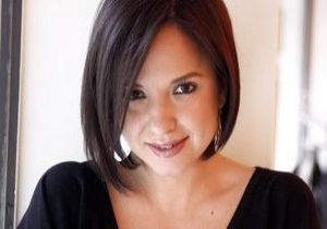 Ayşe Özyılmaz  Evliliğe Küsmedim 