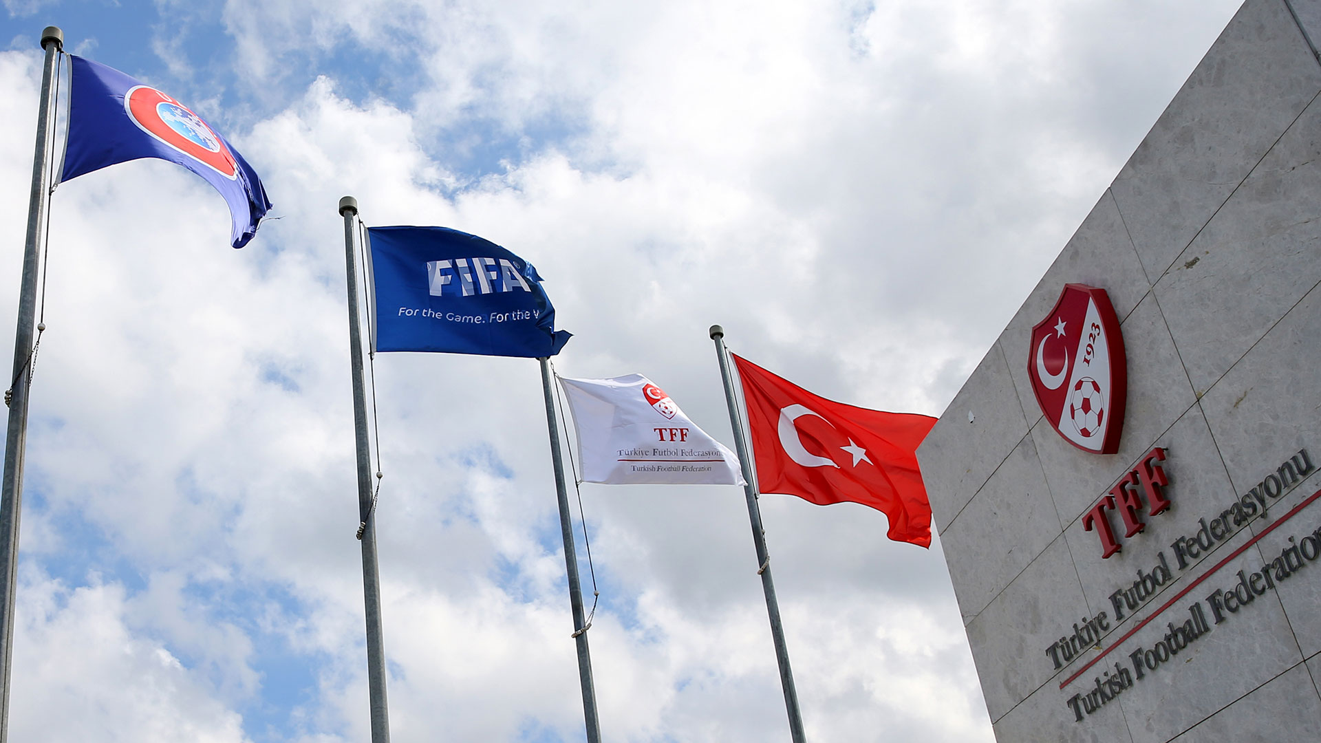 TFF duyurdu: Transfer kuralında değişiklik