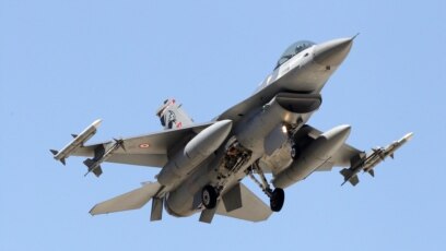 Suriye hava sahası uçuşlara kapatıldı