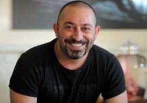 Cem Yılmaz`aTepki Yağdı