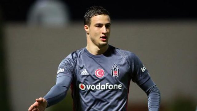 Beşiktaş gönderdi, şimdi dünya devi peşinde!