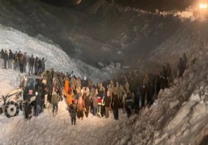 Van'da çığ felaketi 5 can aldı!