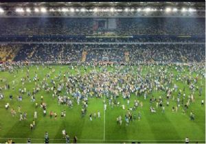 Fener-Polis Gerilimi! 