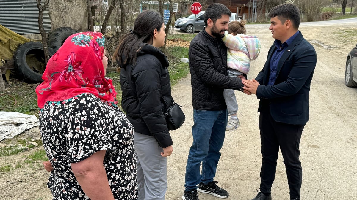 Şirinler köyüne 20 yaşında muhtar oldu