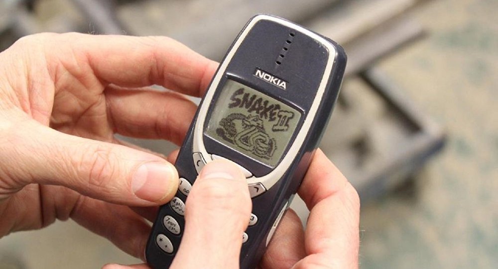 3310 yeni tasarımıyla geri dönüyor