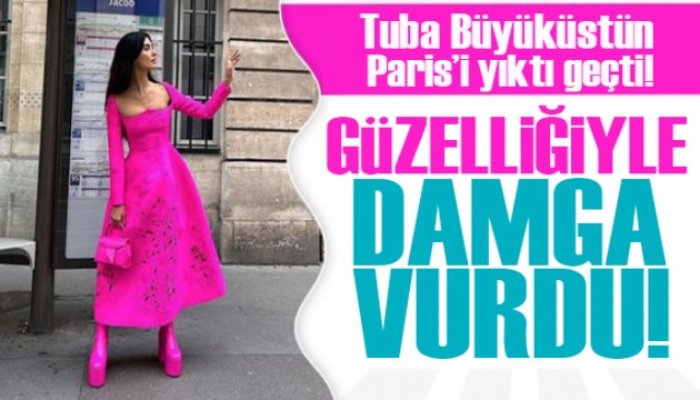 Tuba Büyüküstün Paris'teki defileye güzelliğiyle damga vurdu