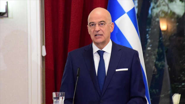 Yunan Dışişleri Bakanı: Türkiye’ye çok büyük yardım gerekli