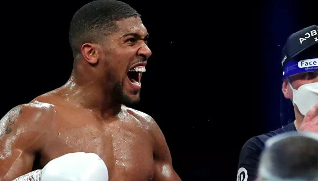 Anthony Joshua, ağır sıklet unvanlarını korudu