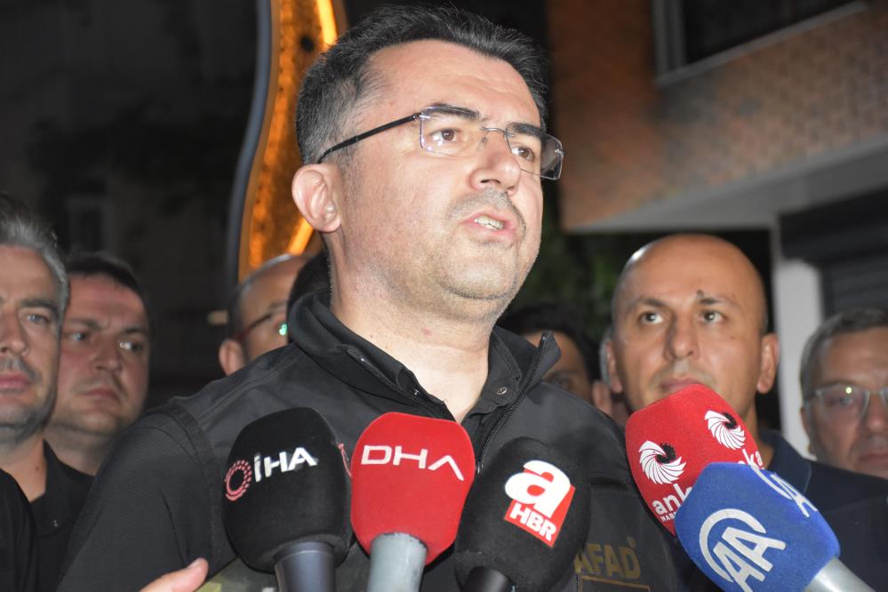 AFAD Başkanı Memiş: Patlamanın yaşandığı binanın ağır hasarlı olduğu tespit edildi
