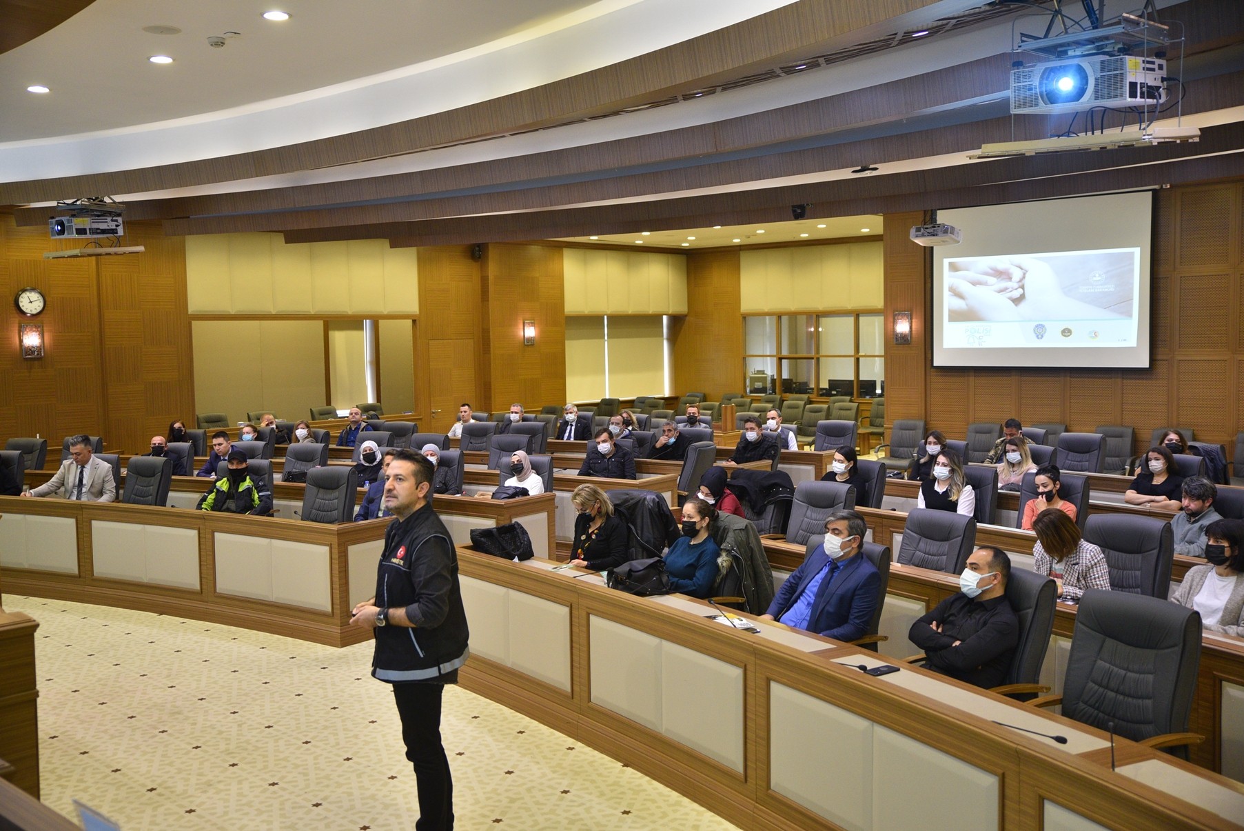 Bursa belediyesi uyuşturucuya karşı eğitim verdi