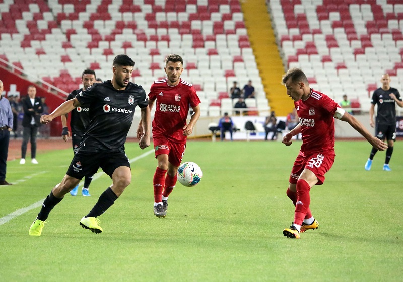 Fenerbahçe nin finaldeki rakibi Sivasspor!