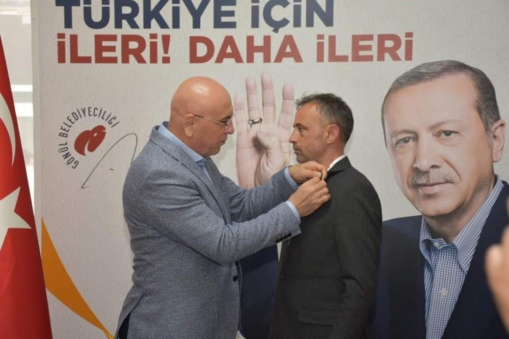 İYİ Parti’den istifa eden belediye başkan adayı AK Parti’ye katıldı