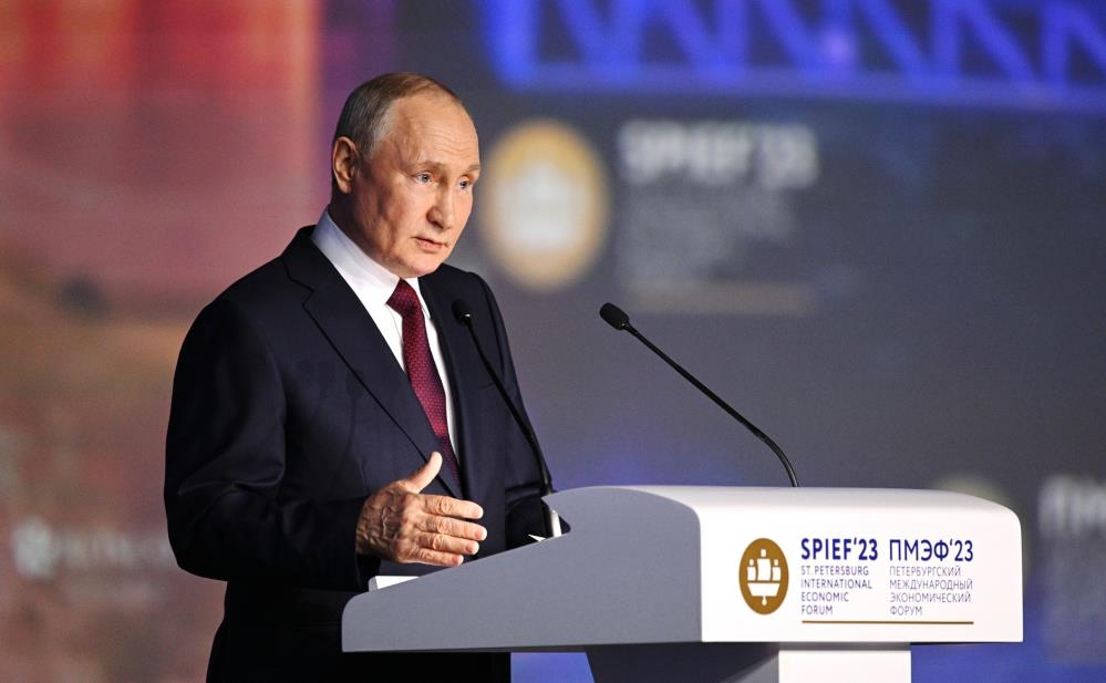 Putin: İlk nükleer başlıklar Belarus a teslim edildi