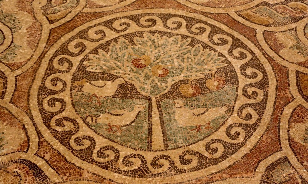 1800 yıllık elma mozaiği sergide