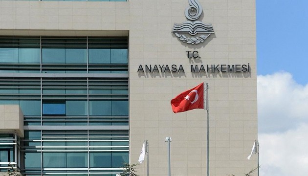 AYM'den 3 parti hakkında suç duyurusu