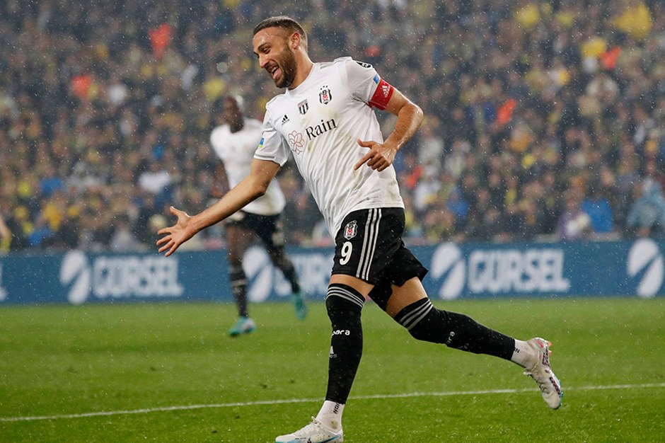 Beşiktaş ta Cenk Tosun şoku!