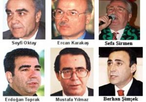 Eski Bakanların Gözü Başkanlıkta