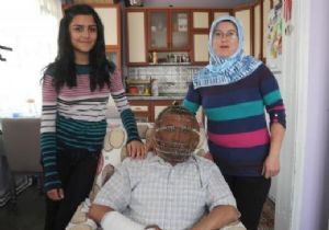 Sigarayı Bırakmak İçin Kendine Kafes Yaptı!