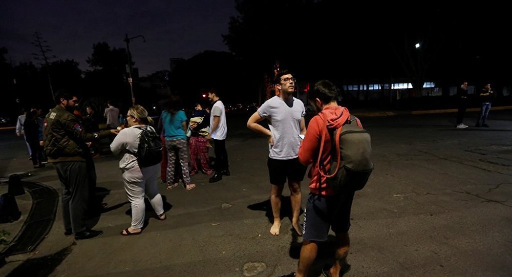 Meksika da 8.2 büyüklüğünde deprem