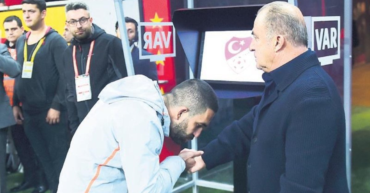 Arda transferi yılan hikayesine döndü