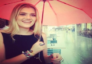 Derya Şensoy Selülitleriyle Başı Dertte!