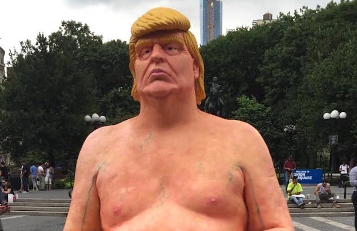 ABD de Trump karşıtı heykeller dikildi