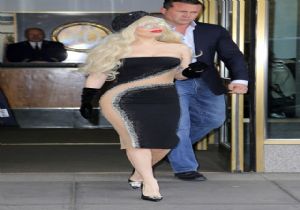 Lady Gaga Bu Kez Gyindi!