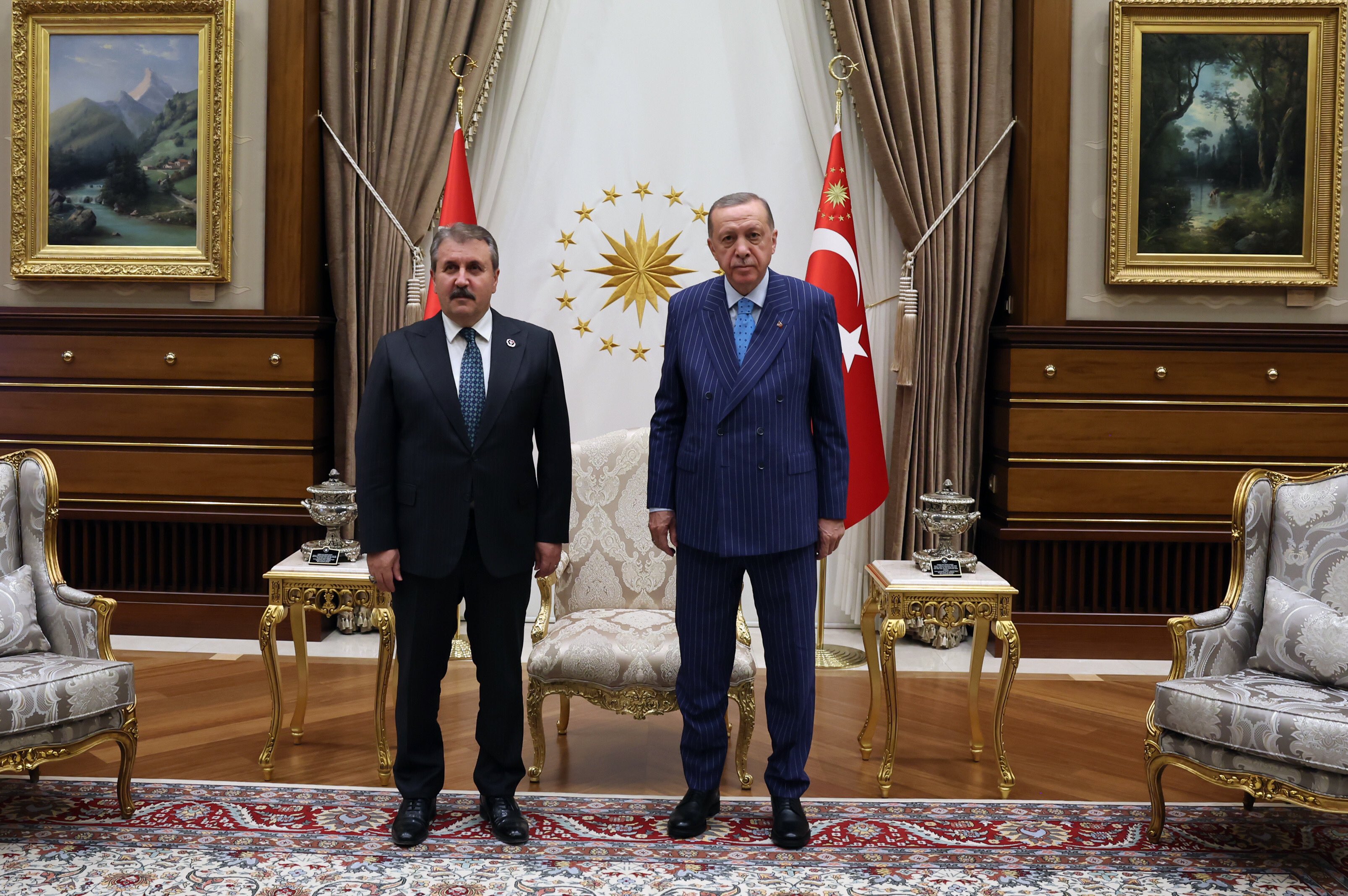 Erdoğan, BBP lideri Destici yle görüştü