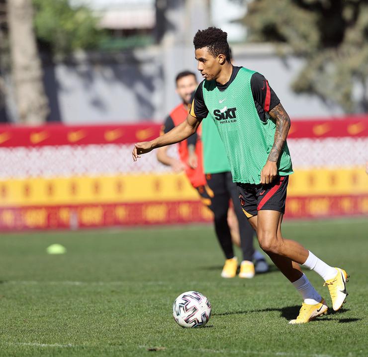 Galatasaray a Gedson Fernandes müjdesi