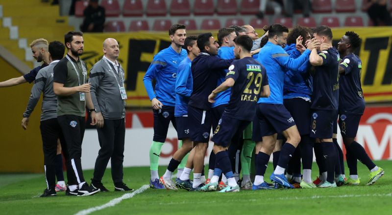 Kasımpaşa dan deplasmanda flaş galibiyet!