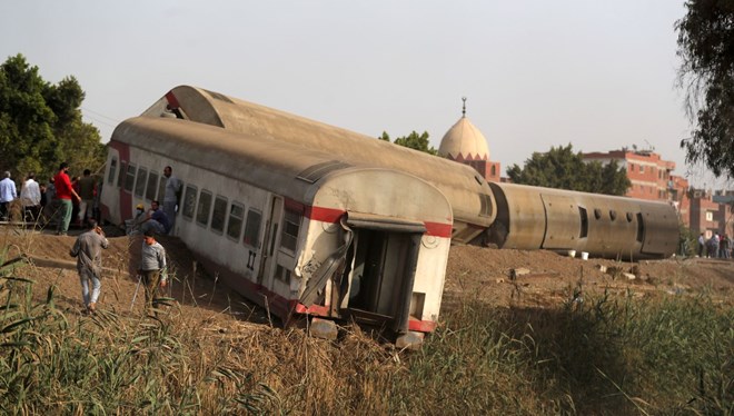 Mısır da tren faciası