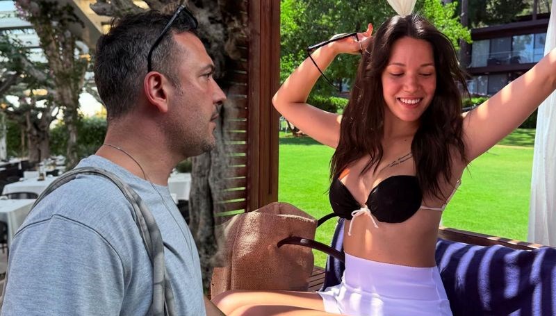 Oğuzhan Koç ile birlikte olan Hazal Subaşı ndan aşk tatili paylaşımı!