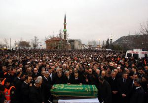 Gazze de Erbakan İçin Taziye Çadırı! 