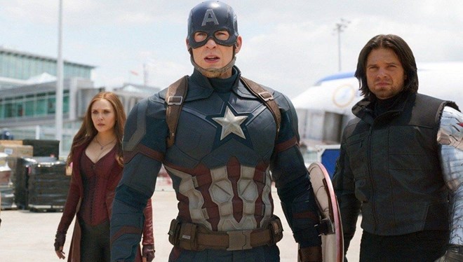Captain America rolüne dönüyor mu?