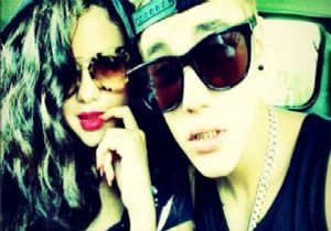 Selena Gomez Eski Sevgilisi Justin Bieber dan Kurtuldu Geri Dönmeye Niyeti Yok!