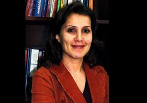 Üç Türk Akademisyene İran İşkencesi 