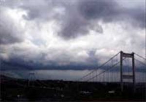  İstanbul Uçurumun Kenarında 