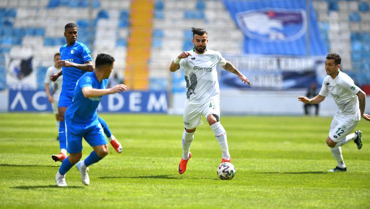 Konyaspor Erzurum dan galibiyetle dönüyor