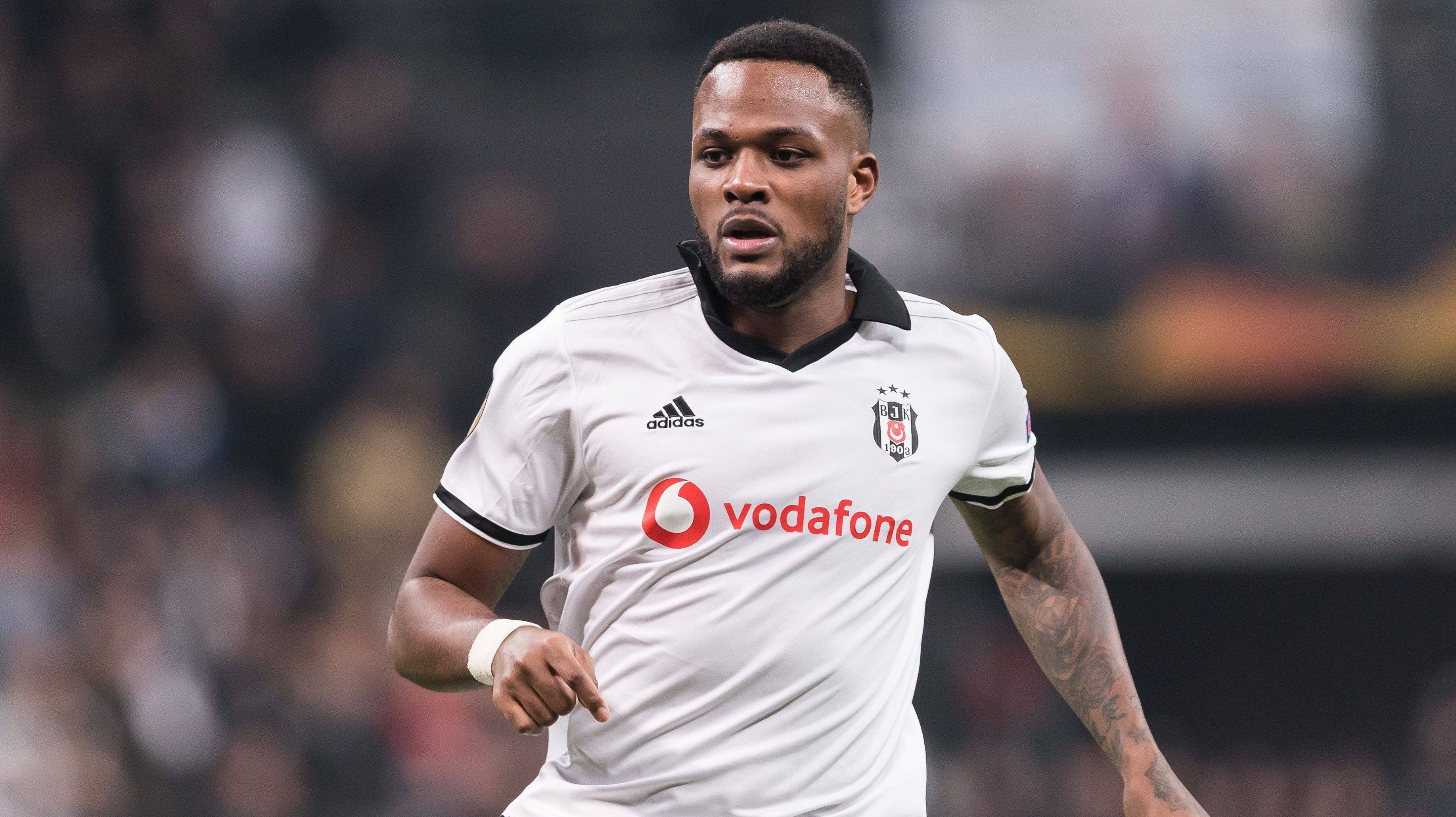 Beşiktaş Larin in fiyatını belirledi